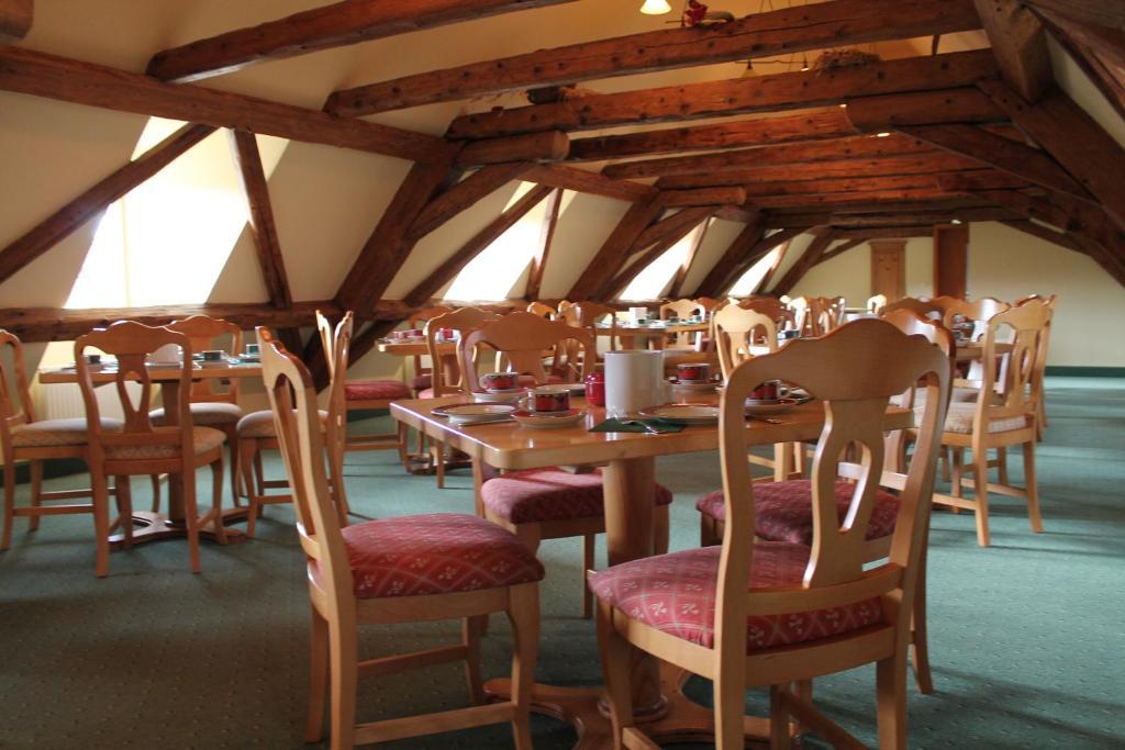 Hotel Zum Brauhaus Quedlinburg Bagian luar foto